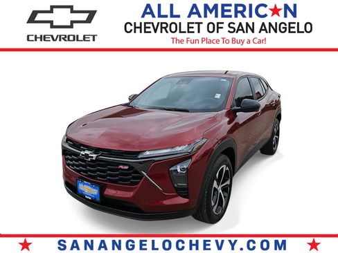Used 2024 Chevrolet Trax RS w/ Driver Confidence Package FWD image 1