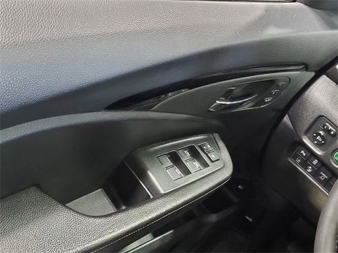Used 2017 Honda Ridgeline RTL-E image 20