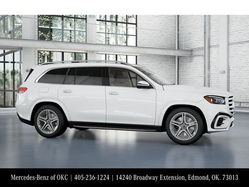 Used 2026 Mercedes-Benz GLS 450 GLS 450 image 14
