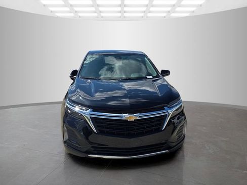 Used 2024 Chevrolet Equinox LT AWD/4WD image 2
