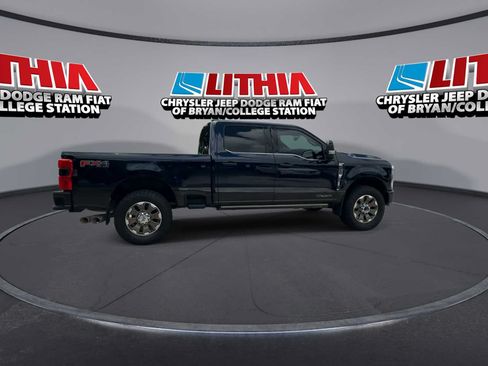 Used 2024 Ford F250 King Ranch w/ FX4 Off-Road Package AWD/4WD image 2