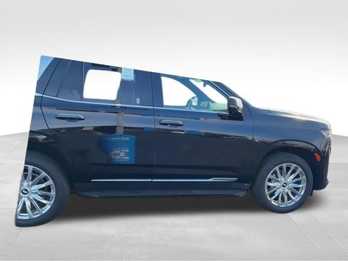 Used 2023 Cadillac Escalade Premium Luxury w/ Performance Package AWD/4WD image 9