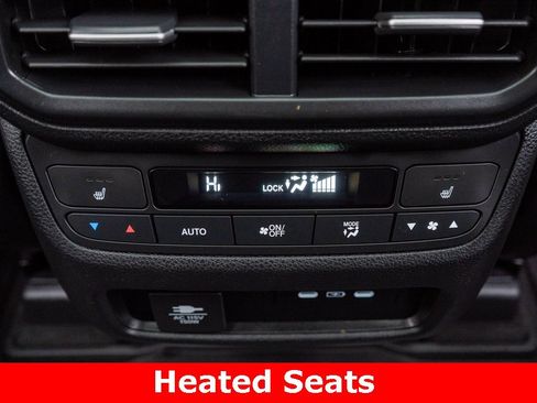 Certified 2025 Honda Pilot Elite image 9