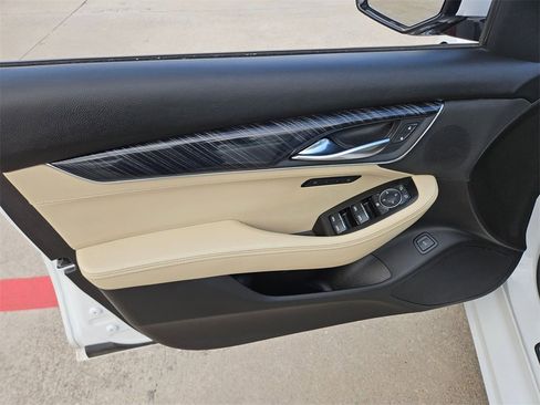 Used 2023 Cadillac CT5 Luxury image 14