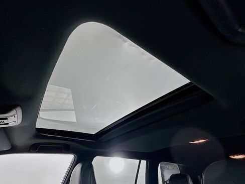 Used 2023 Lexus GX 460 Luxury w/ Sport Design Package image 27