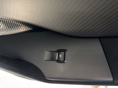 Used 2022 Ford GT image 29