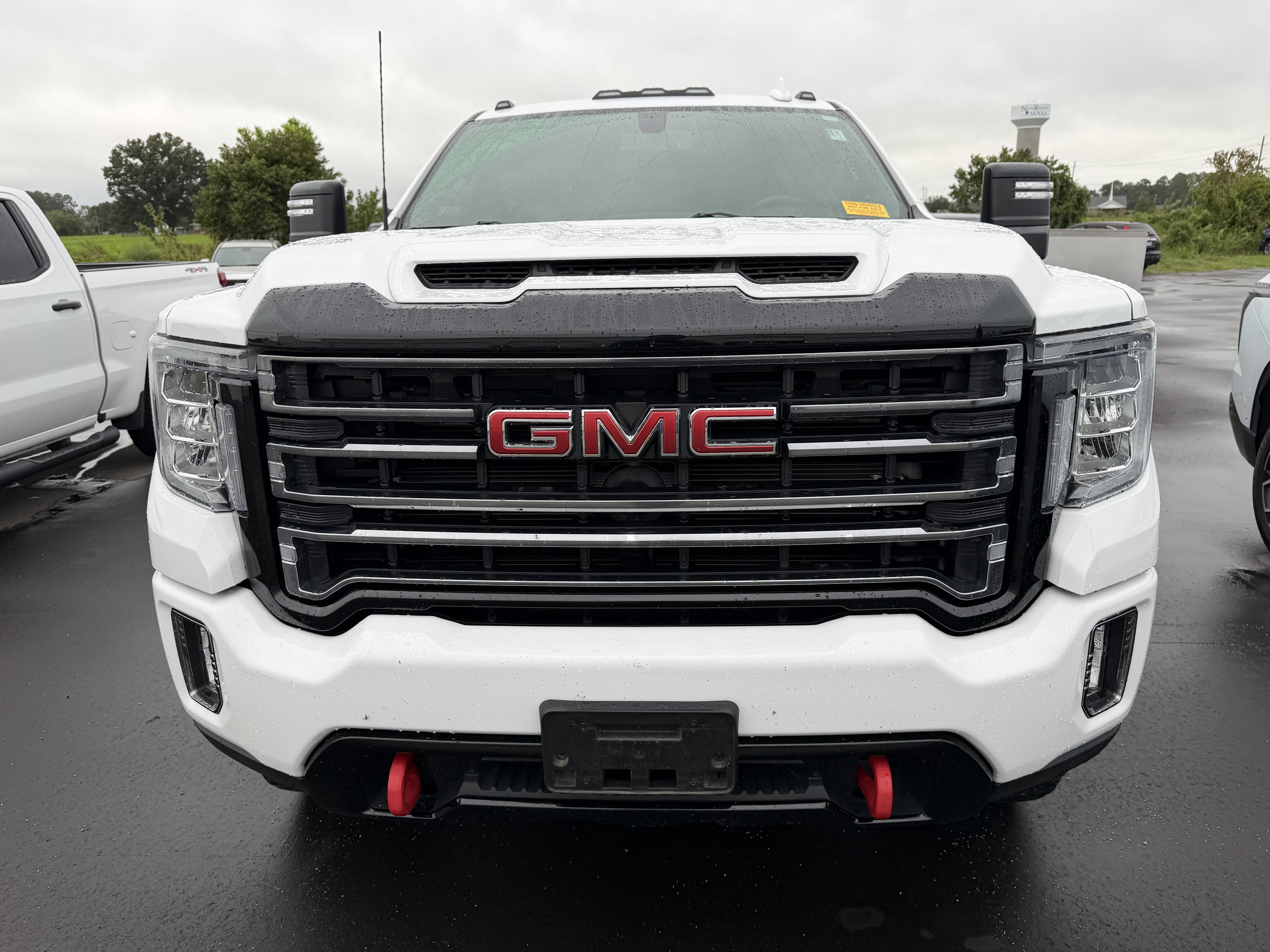 Used 2022 GMC Sierra 2500 AT4 w/ Gooseneck/5TH Wheel Package AWD/4WD image 3