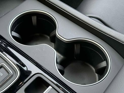 New 2025 Honda Pilot Touring image 20