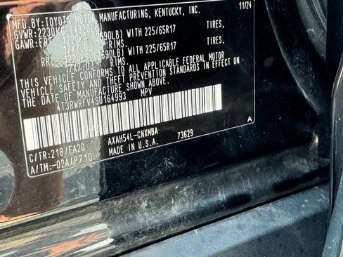 Used 2025 Toyota RAV4 XLE image 23