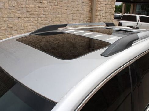 Used 2019 GMC Acadia SLT image 4