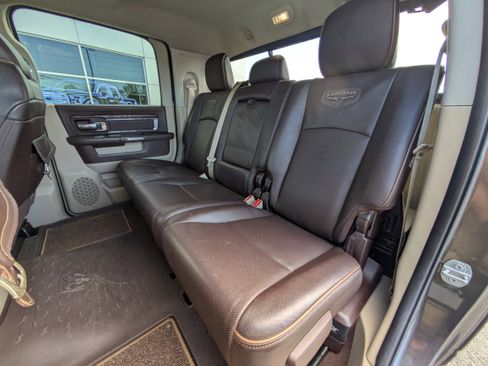 Used 2015 RAM 2500 Longhorn w/ Convenience Group image 13