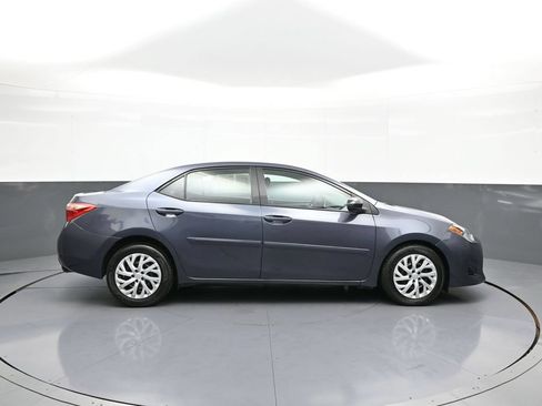 Used 2018 Toyota Corolla LE w/ Body Protection Package FWD image 40