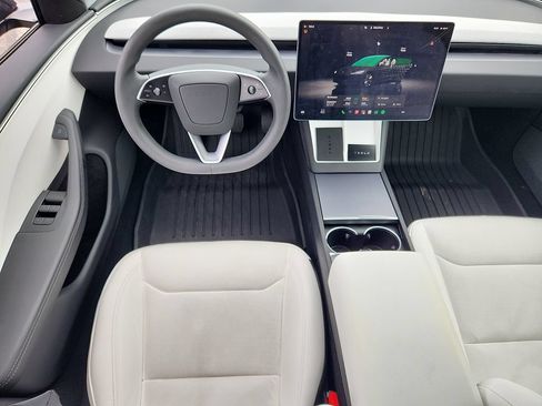 Used 2025 Tesla Model 3 Long Range RWD image 14