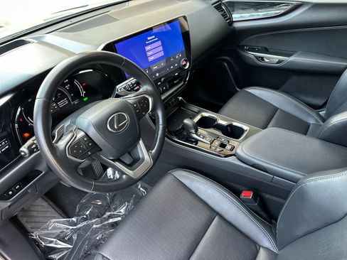 Used 2025 Lexus NX 350h AWD w/ Cold Area Package image 10