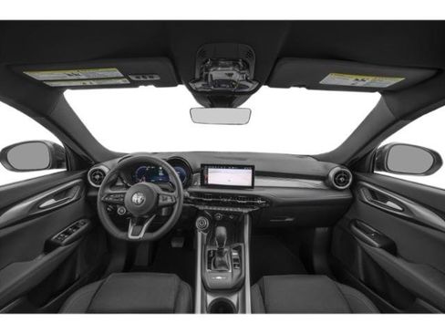 Used 2024 Alfa Romeo Tonale Veloce image 5