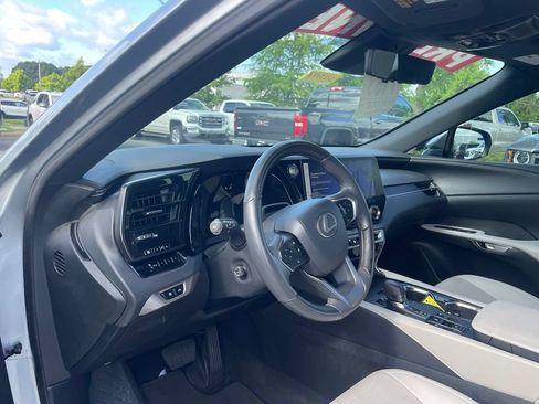 Used 2023 Lexus RX 350 Premium Plus w/ Accessory Package (Z1) FWD image 11