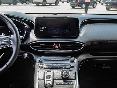 Used 2023 Hyundai Santa Fe Limited image 11