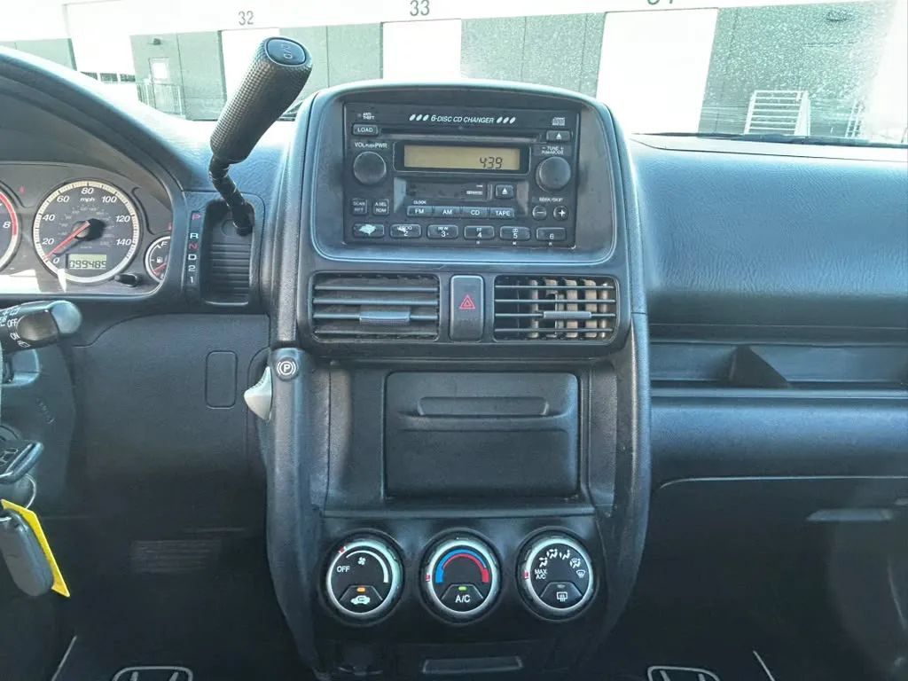Used 2004 Honda CR-V EX image 14