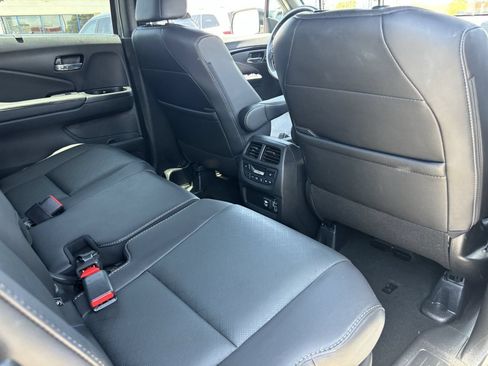 Used 2021 Honda Passport Touring image 11