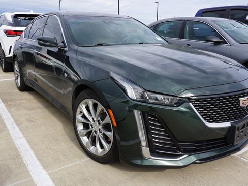 Used 2021 Cadillac CT5 Premium Luxury image 2