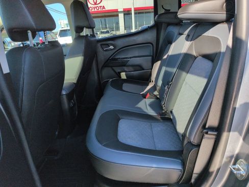 Used 2021 Chevrolet Colorado Z71 AWD/4WD image 25