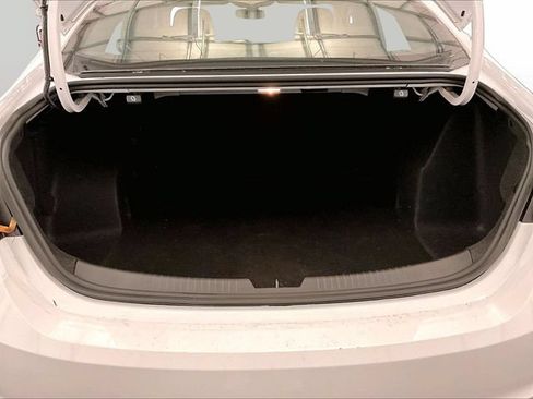 Used 2022 Chevrolet Malibu RS FWD image 33