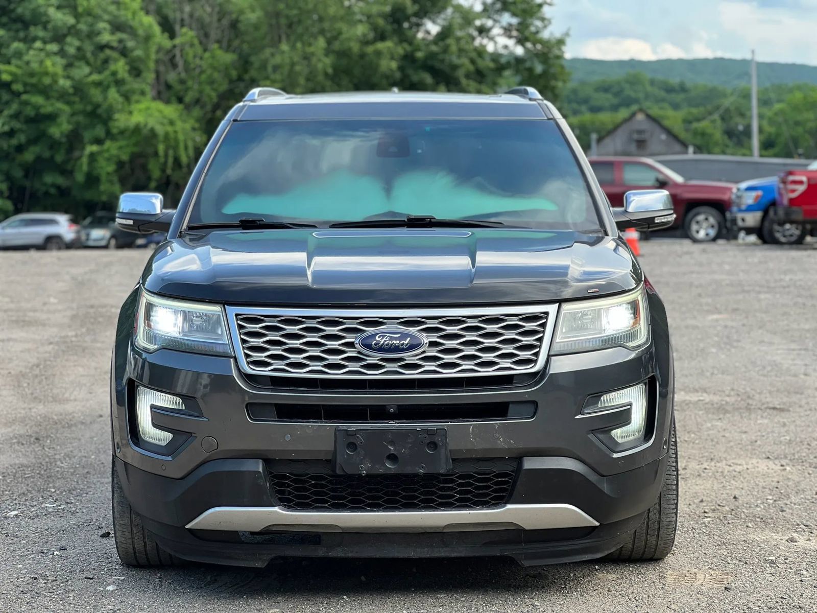 Used 2016 Ford Explorer Platinum AWD/4WD image 1