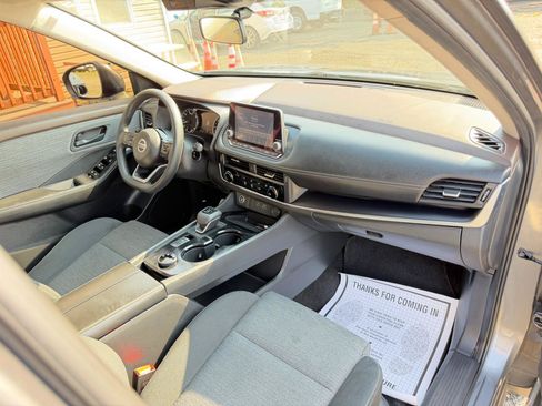 Used 2021 Nissan Rogue S AWD/4WD image 37