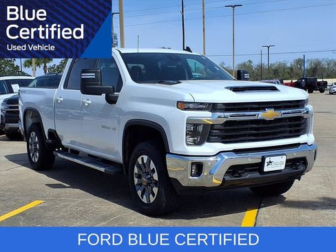 Used 2025 Chevrolet Silverado 2500 LT w/ Safety Package image 29