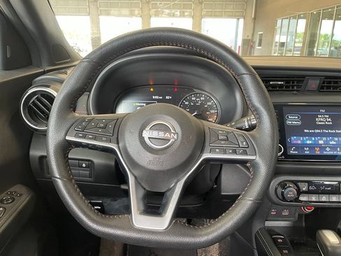 Certified 2024 Nissan Kicks SR w/ SR Premium Package FWD image 13