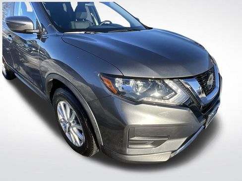 Used 2020 Nissan Rogue S w/ Special Edition Package image 11