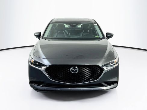 Used 2023 MAZDA MAZDA3 s FWD image 2