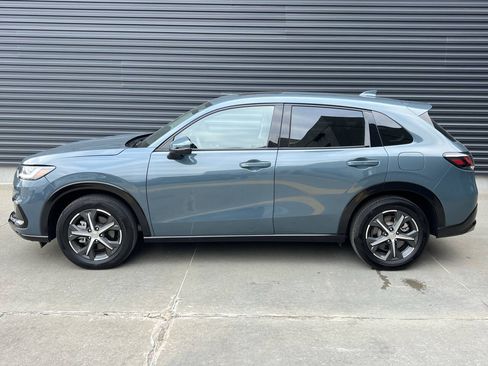 Used 2025 Honda HR-V EX-L image 9