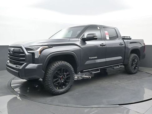 New 2026 Toyota Tundra SR5 w/ SR5 Convenience Package AWD/4WD image 22