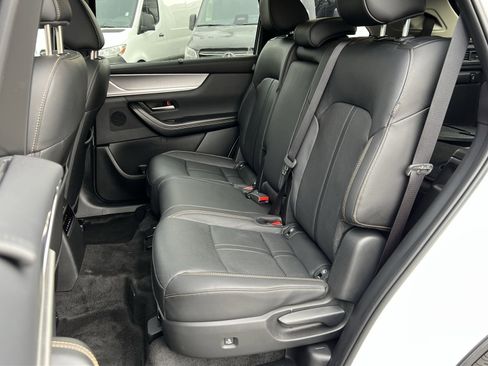 Used 2025 MAZDA CX-90 Plug-In Hybrid w/ Preferred image 23