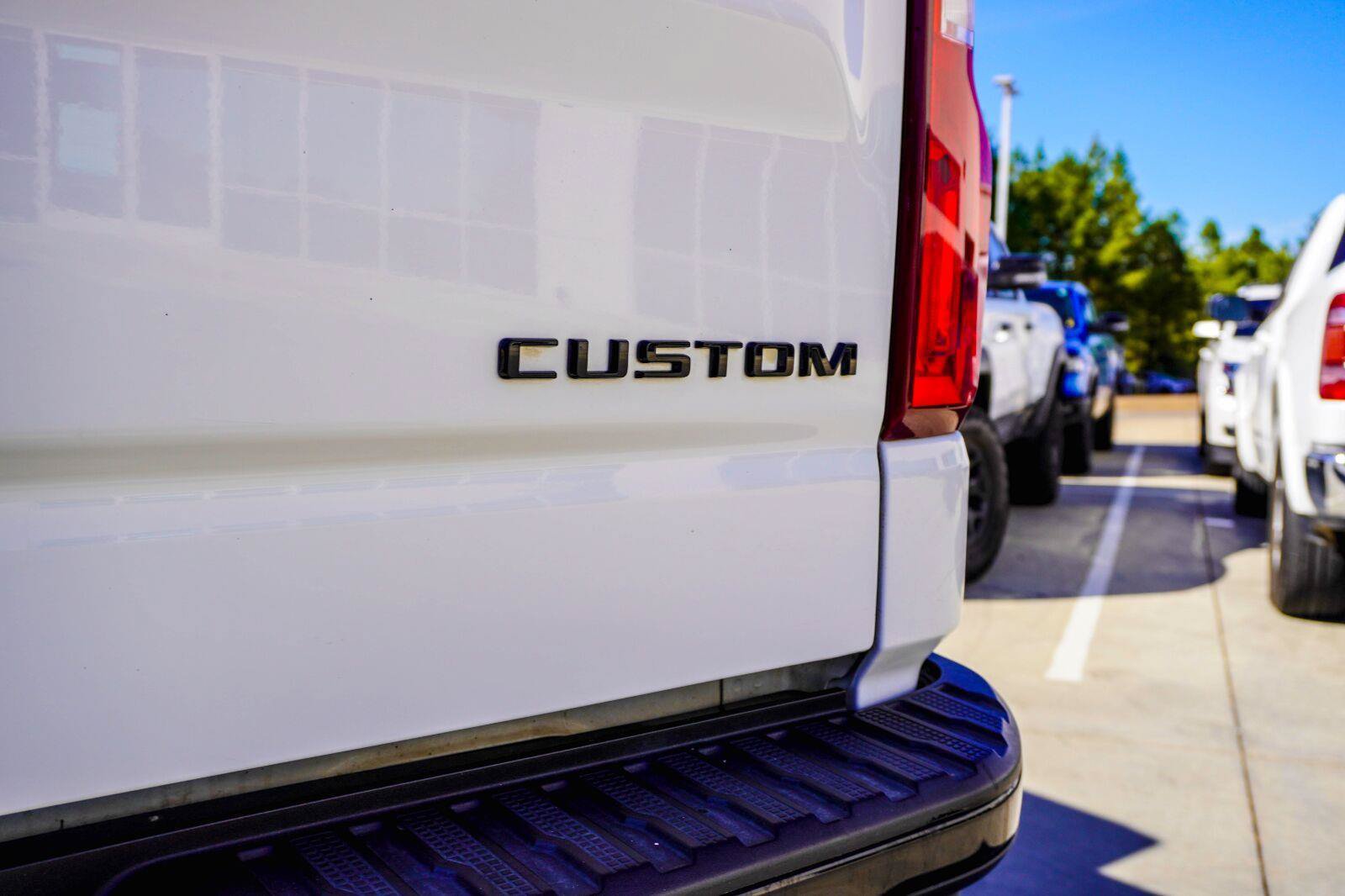 Used 2021 Chevrolet Silverado 1500 Custom Trail Boss w/ Realtree Special Edition AWD/4WD image 10