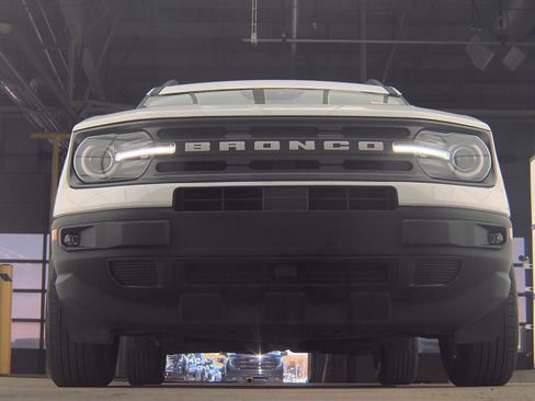 Used 2024 Ford Bronco Sport Big Bend w/ Convenience Package AWD/4WD image 3