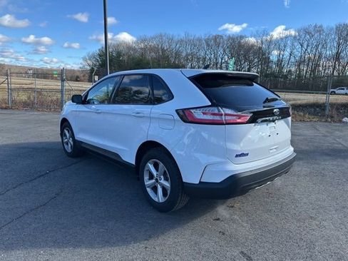 Used 2024 Ford Edge SE image 5