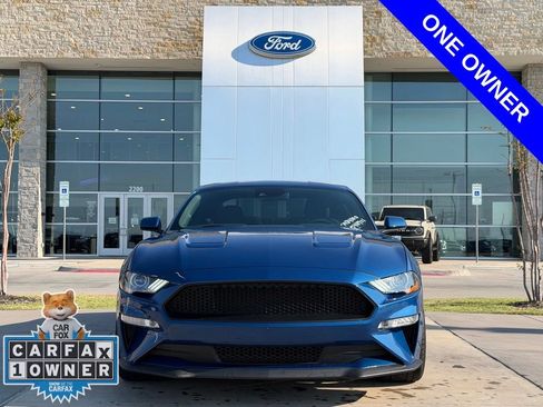 Used 2022 Ford Mustang GT w/ GT Performance Package RWD image 4