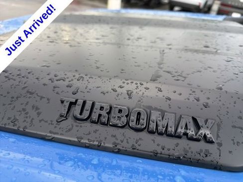 Used 2025 Chevrolet Colorado ZR2 AWD/4WD image 11