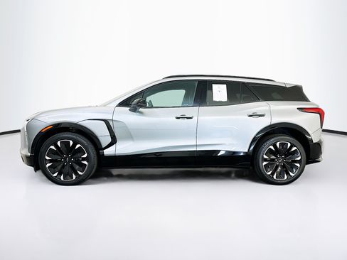Used 2024 Chevrolet Blazer EV RS AWD/4WD image 4