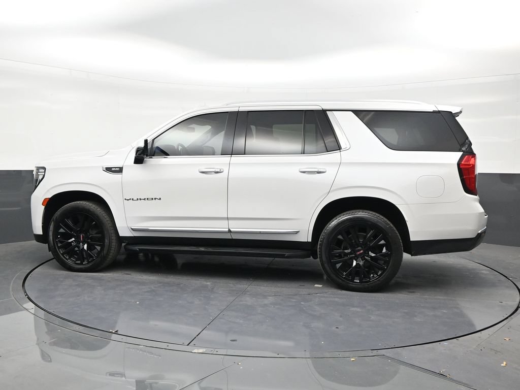 Used 2021 GMC Yukon SLT w/ SLT Premium Package RWD image 2