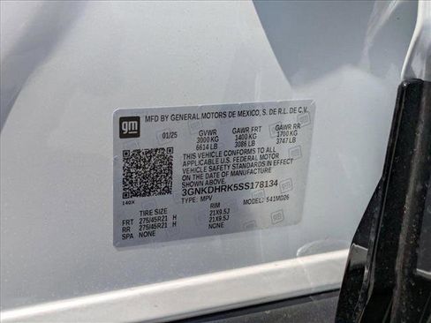 New 2025 Chevrolet Blazer EV RS image 18