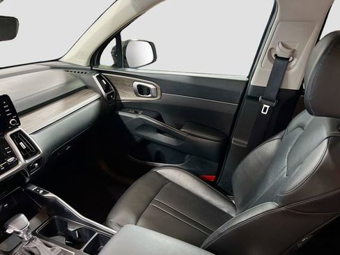 Certified 2022 Kia Sorento S image 23