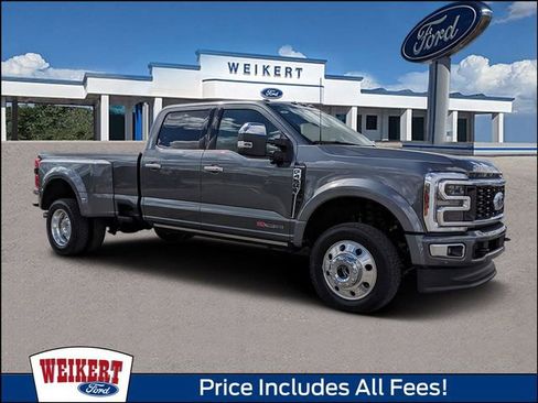 Used 2026 Ford F450 Platinum w/ Platinum Plus Package AWD/4WD image 1