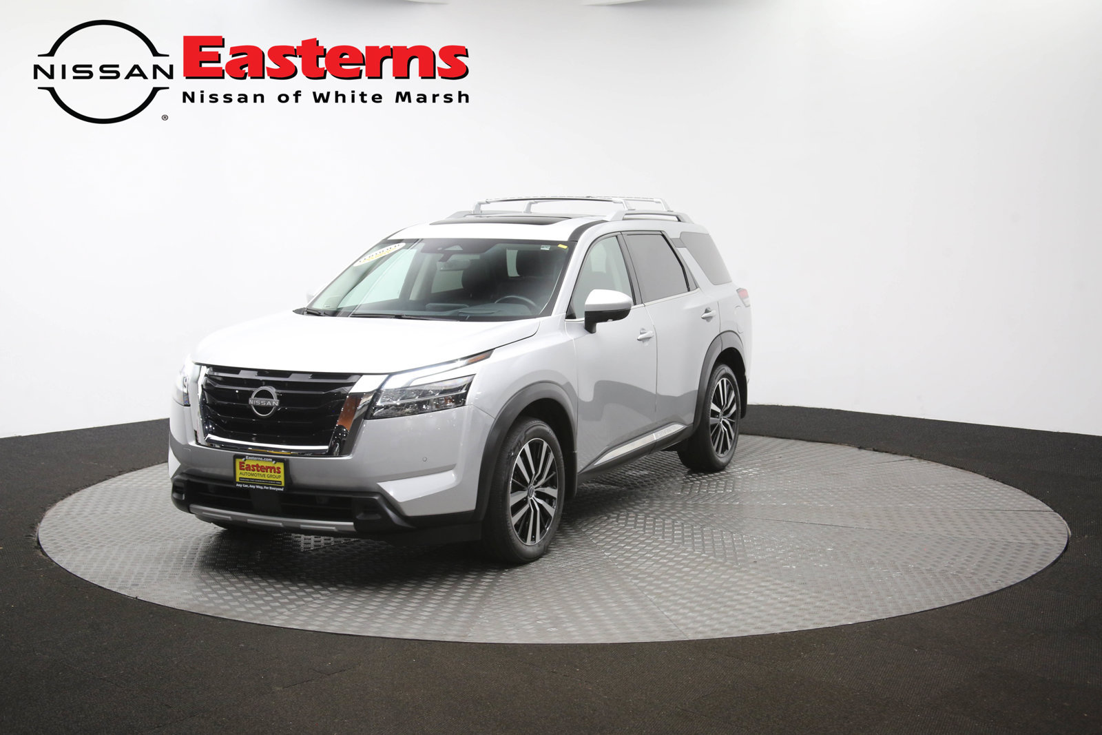 Used 2023 Nissan Pathfinder Platinum AWD/4WD image 53