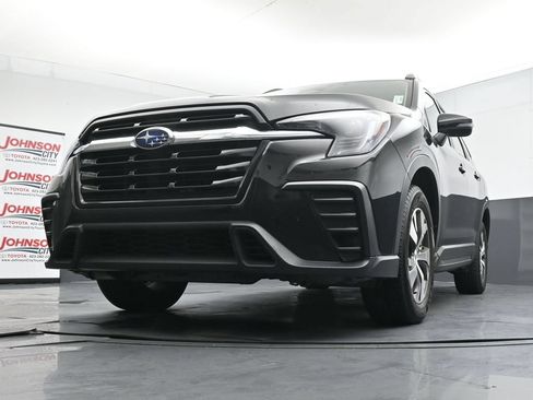 Used 2023 Subaru Ascent Premium AWD/4WD image 34