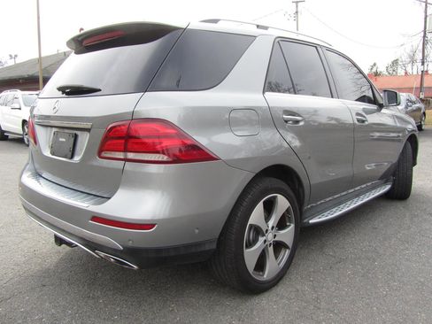 Used 2016 Mercedes-Benz GLE 350 w/ Premium Package image 10