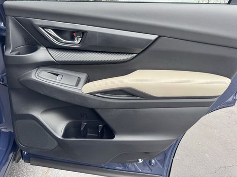 Used 2024 Subaru Ascent Premium w/ Convenience Package image 26