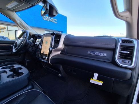 Used 2024 RAM 2500 Laramie image 13